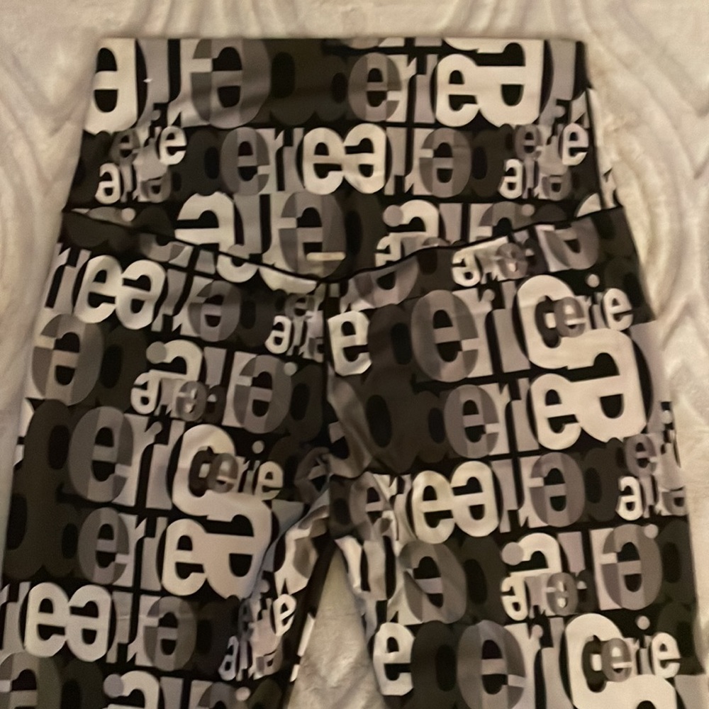 Aerie chill play move leggings large